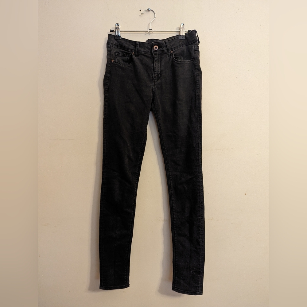 DIVIDED BLACK JEANS SIZE US 8
